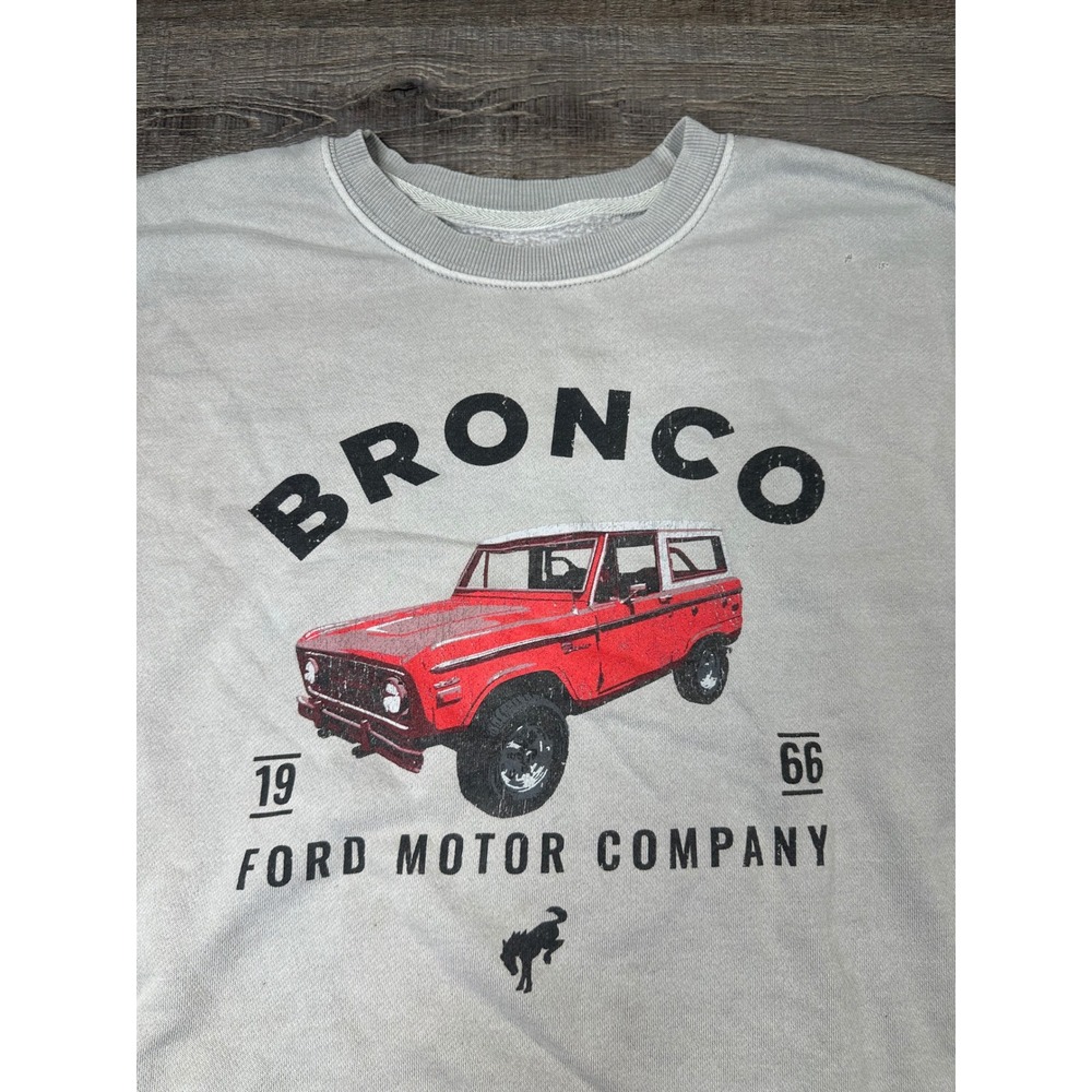 Ford Bronco Graphic Sweatshirt Mens Large Faded Grey 1966 Motor Company Crewneck